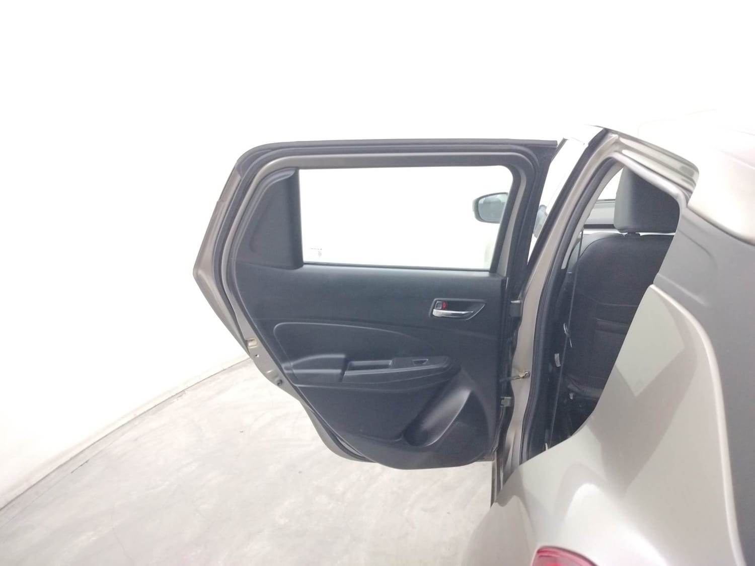 Used 2023 Maruti Suzuki Swift Used 2023 Maruti Suzuki Swift