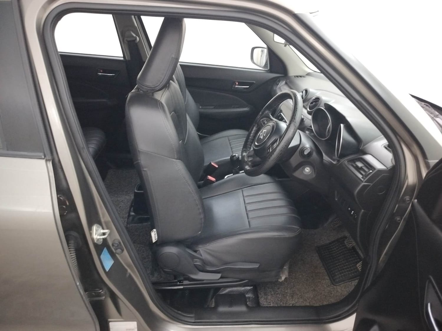 Used 2023 Maruti Suzuki Swift Used 2023 Maruti Suzuki Swift