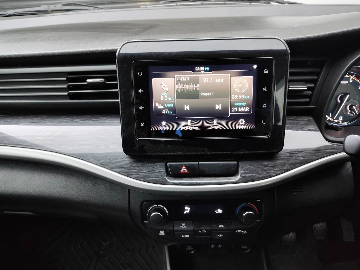 XL6 image 13 XL6 image 13