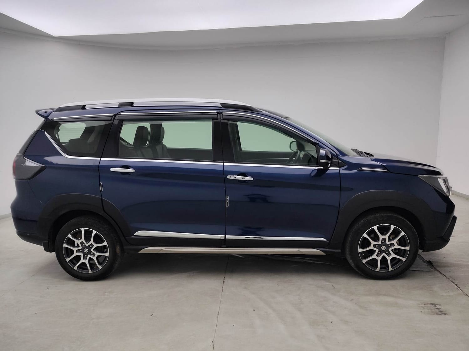 XL6 image 6 XL6 image 6