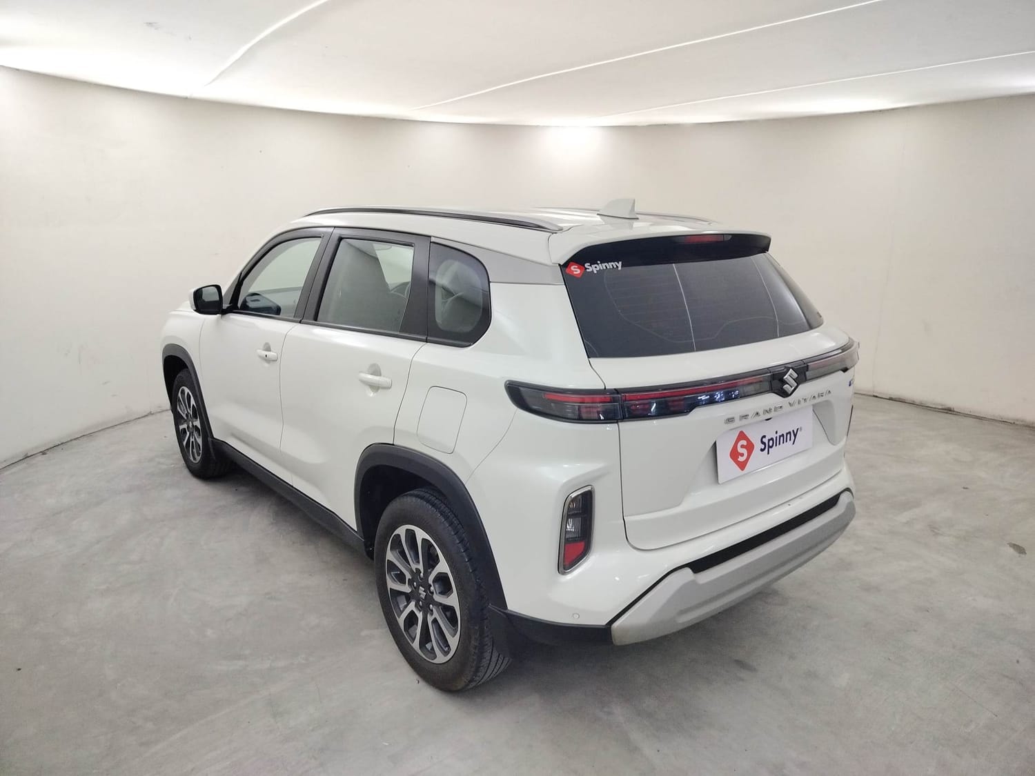 Grand Vitara image 3 Grand Vitara image 3