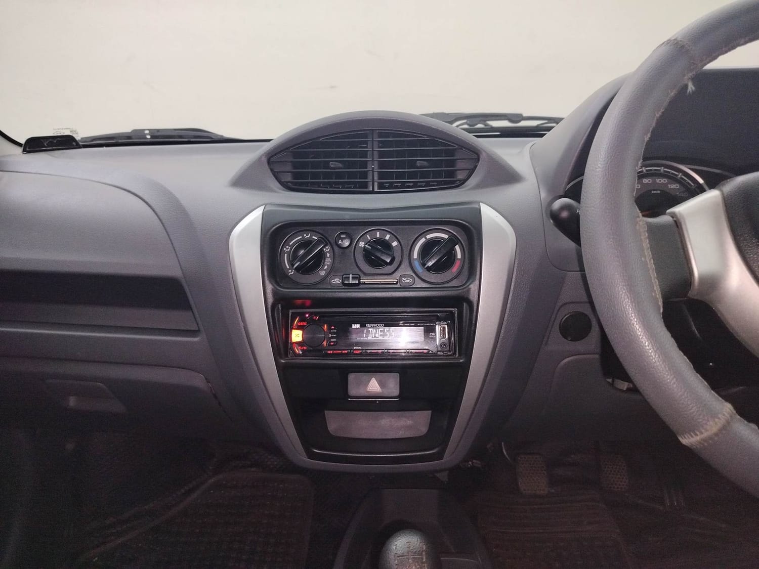 Alto 800 image 13 Alto 800 image 13