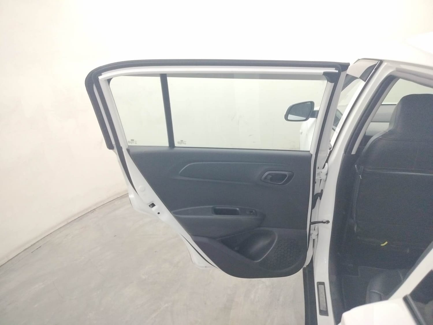 Exter image 22 Exter image 22