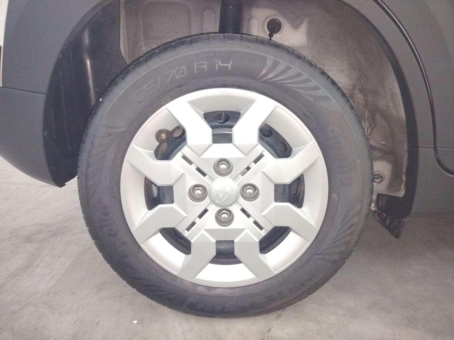 Exter image 33 Exter image 33