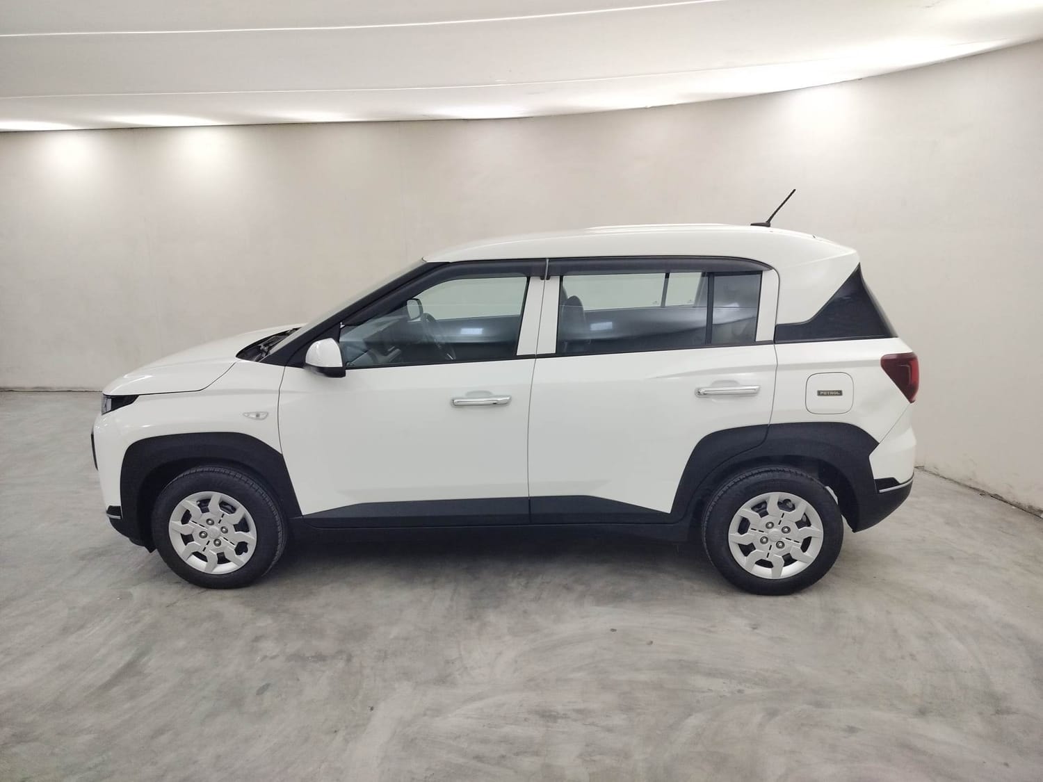 Exter image 2 Exter image 2