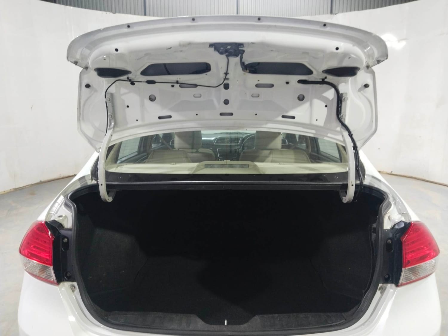 Ciaz image 25 Ciaz image 25