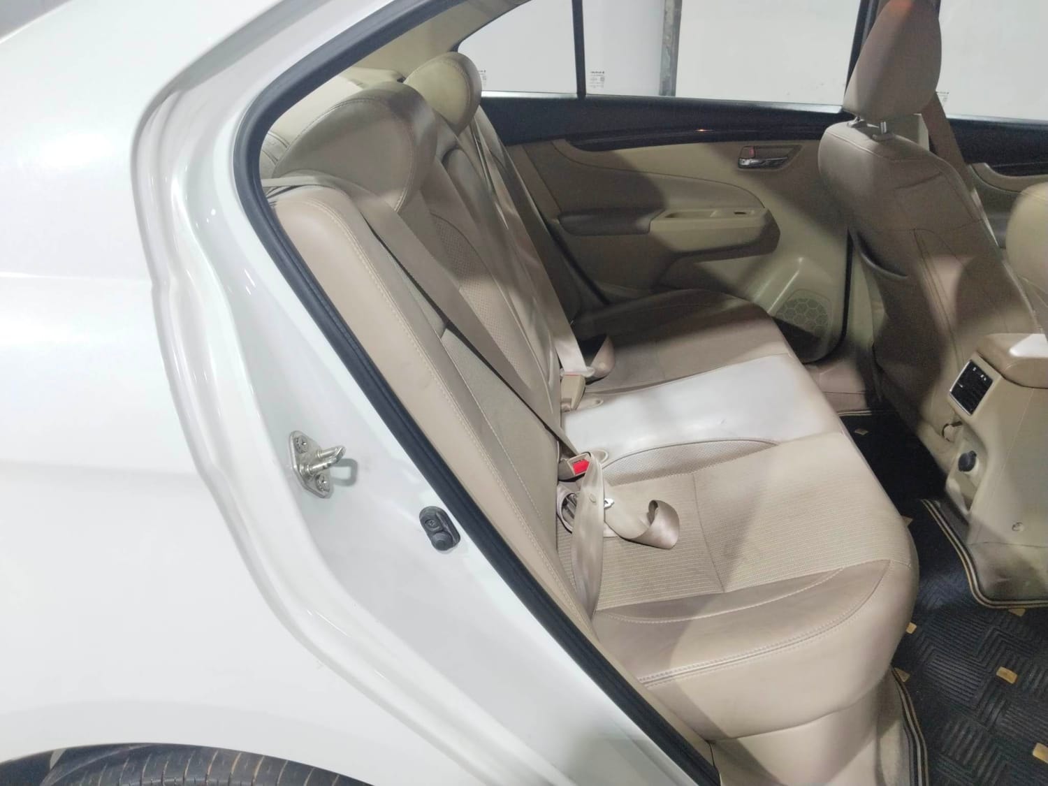 Ciaz image 18 Ciaz image 18