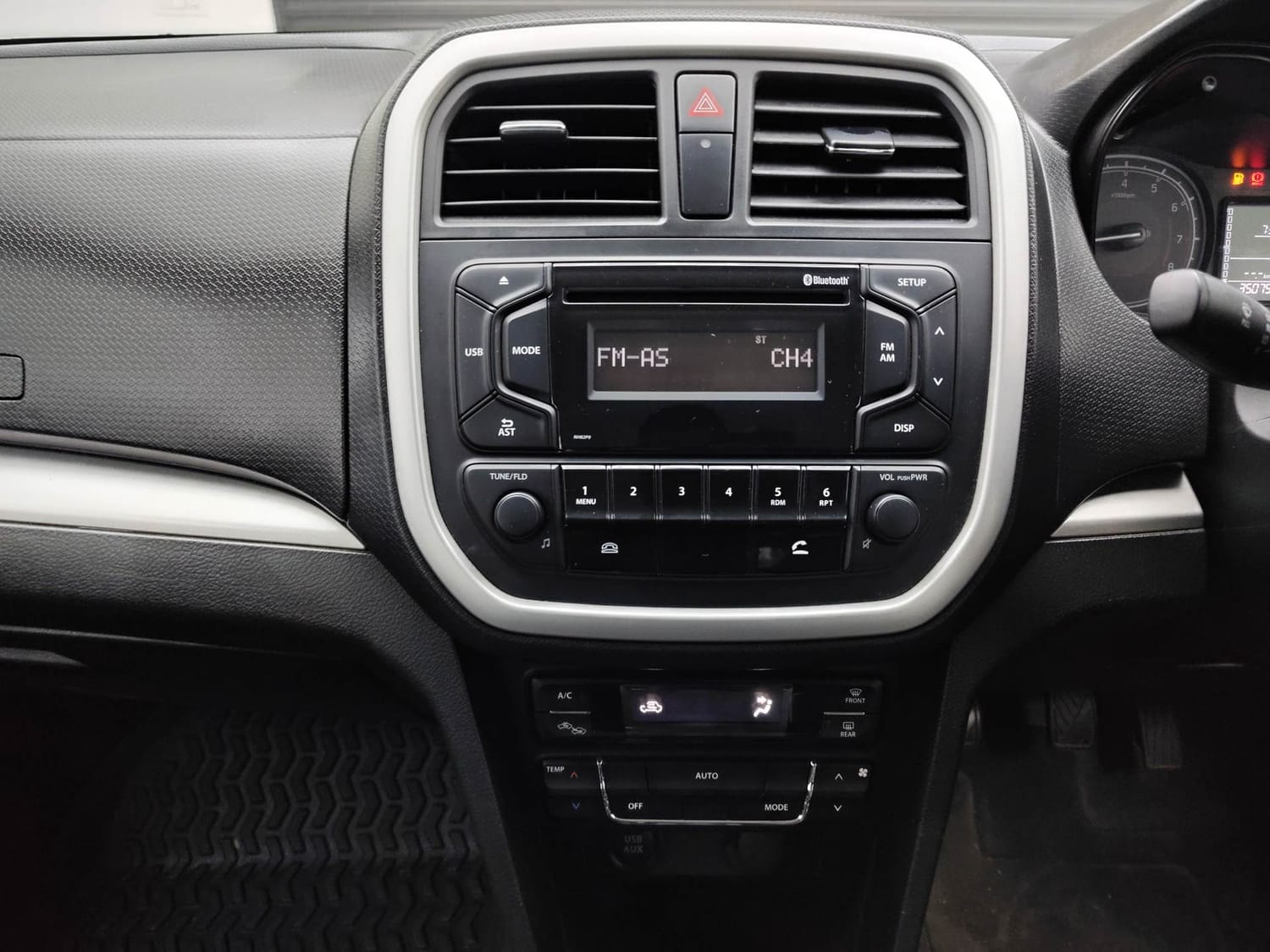 Vitara Brezza image 13 Vitara Brezza image 13