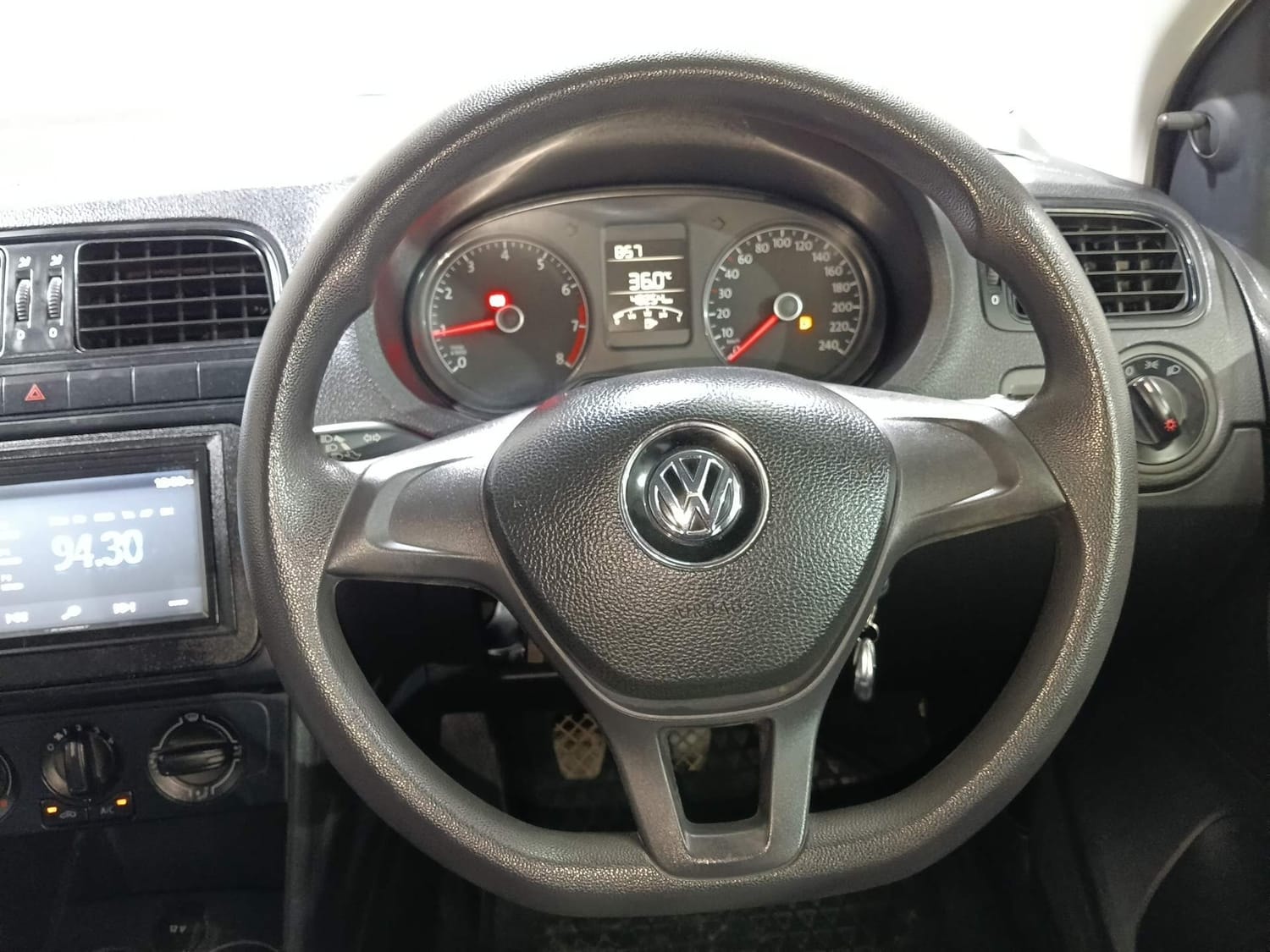 Polo image 14 Polo image 14