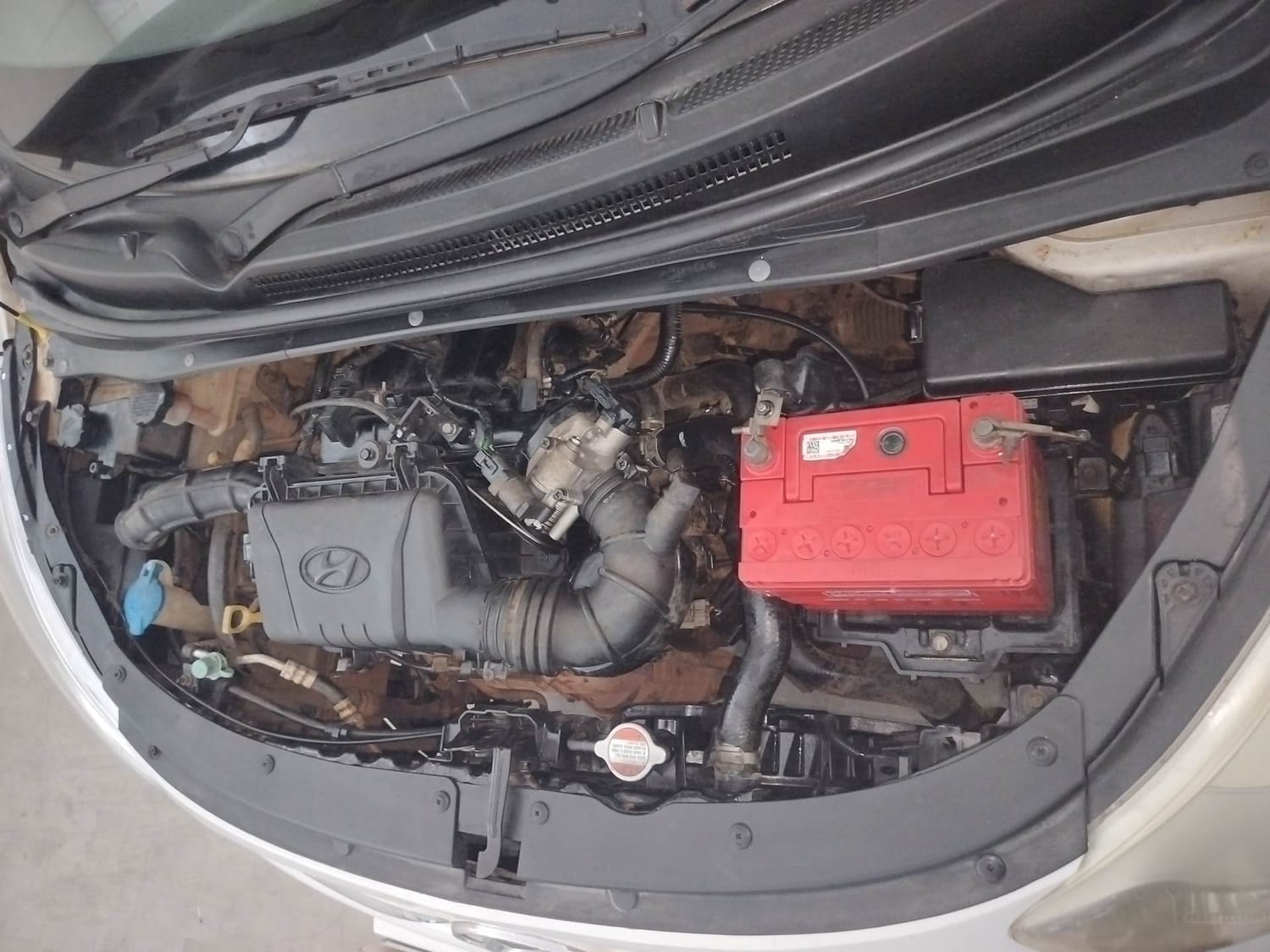 i10 image 28 i10 image 28