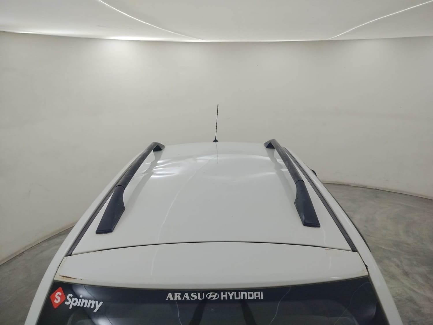 i10 image 11 i10 image 11