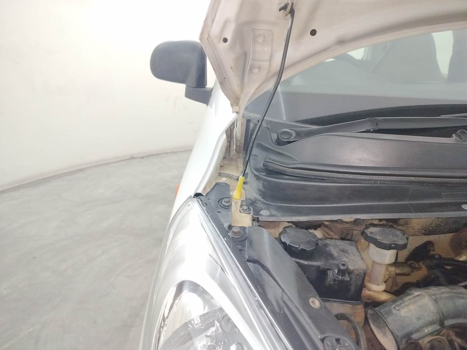 i10 image 31 i10 image 31