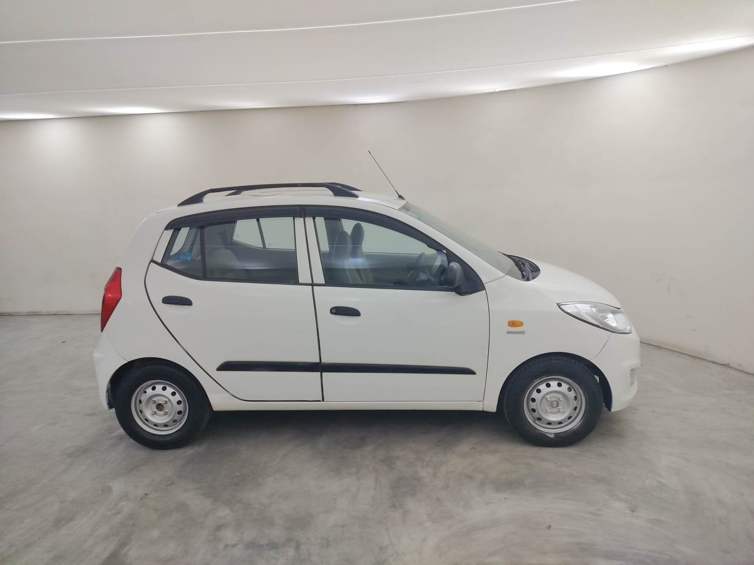 i10 image 6 i10 image 6