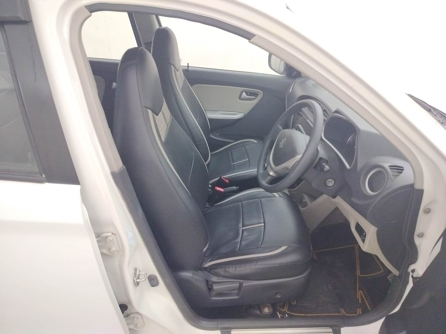 Alto K10 image 17 Alto K10 image 17