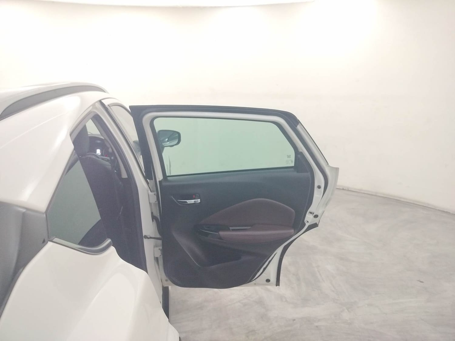 Fronx image 20 Fronx image 20