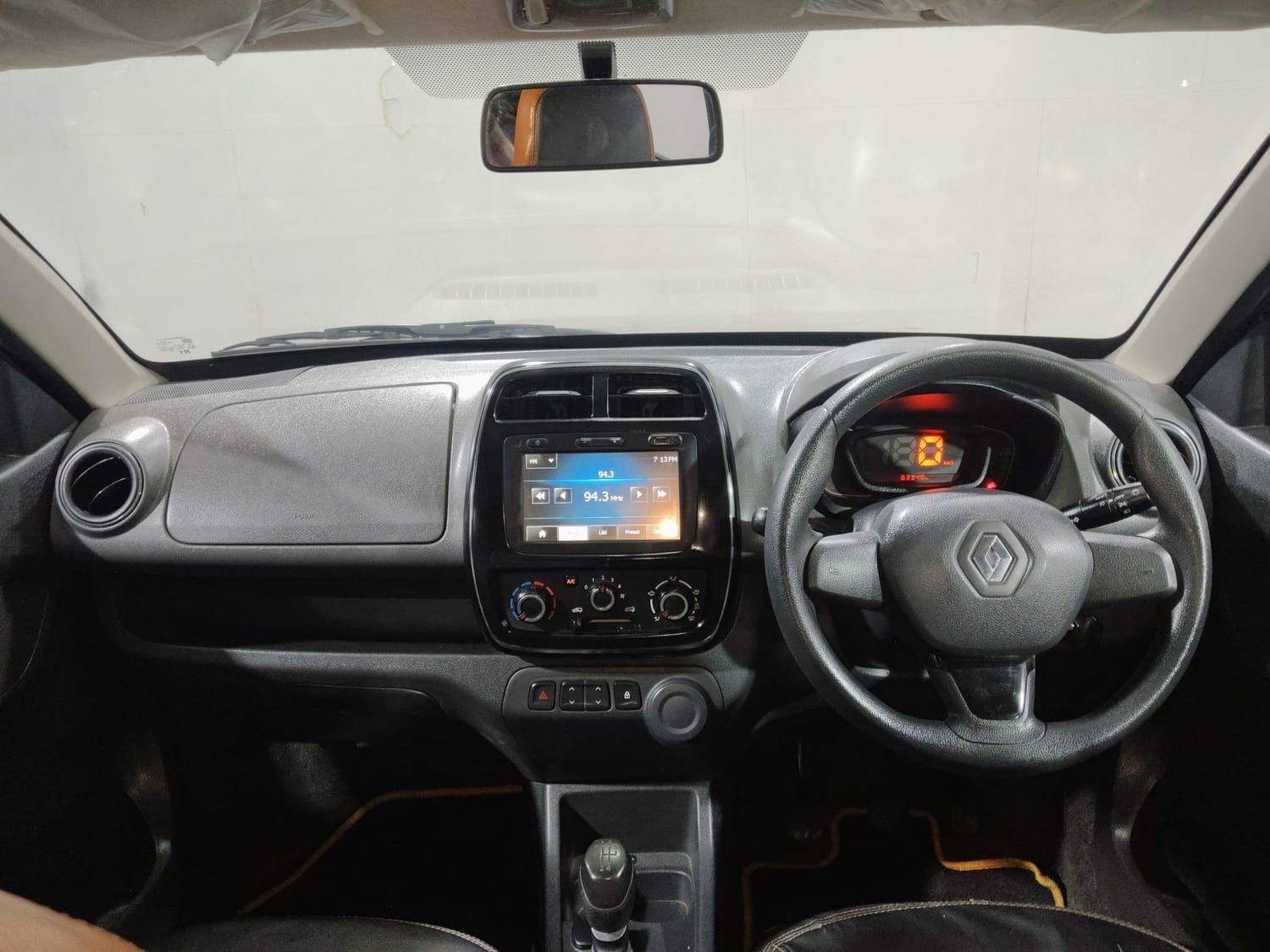 Kwid image 12 Kwid image 12