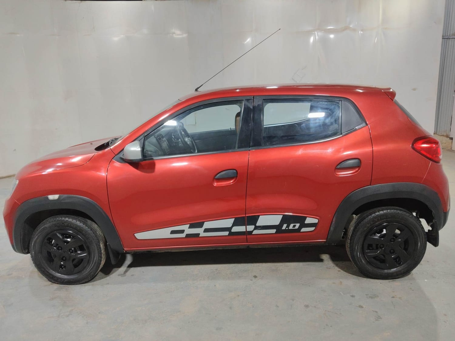 Kwid image 2 Kwid image 2