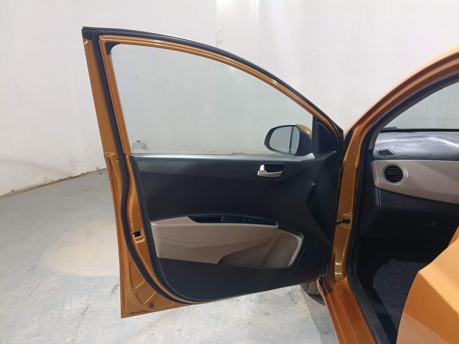 Grand i10 image 21 Grand i10 image 21