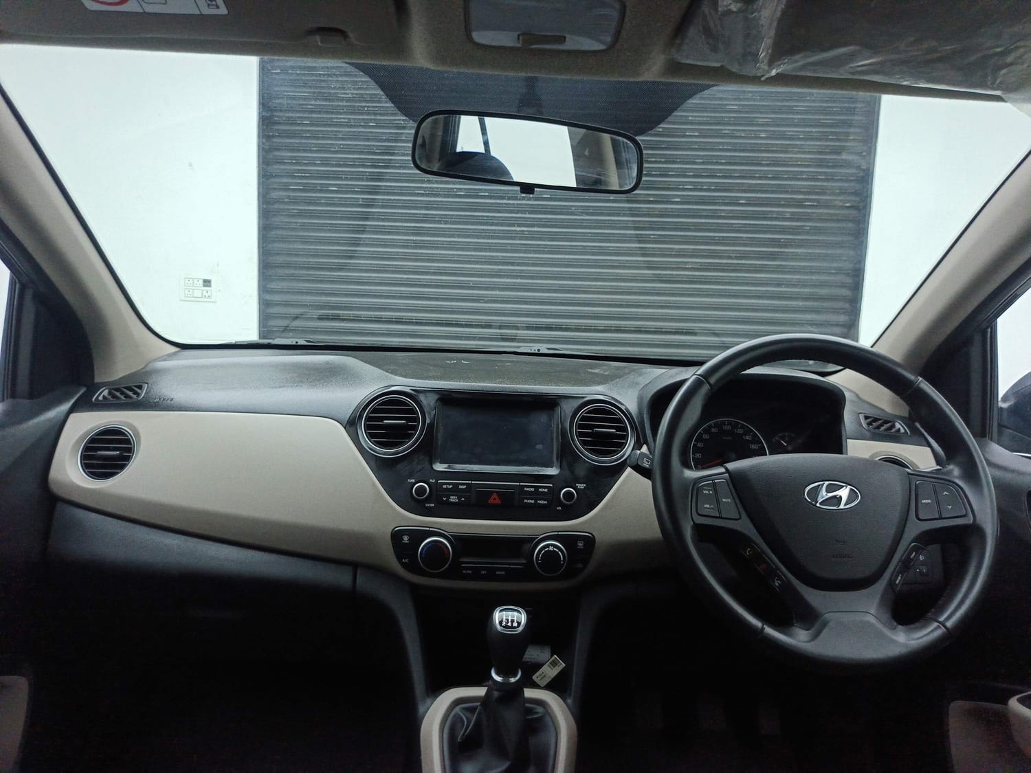 Grand i10 image 12 Grand i10 image 12