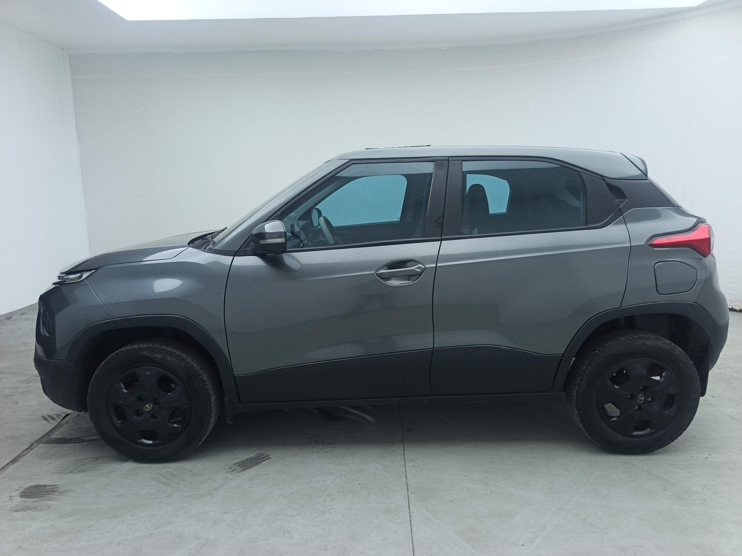 Punch image 2 Punch image 2