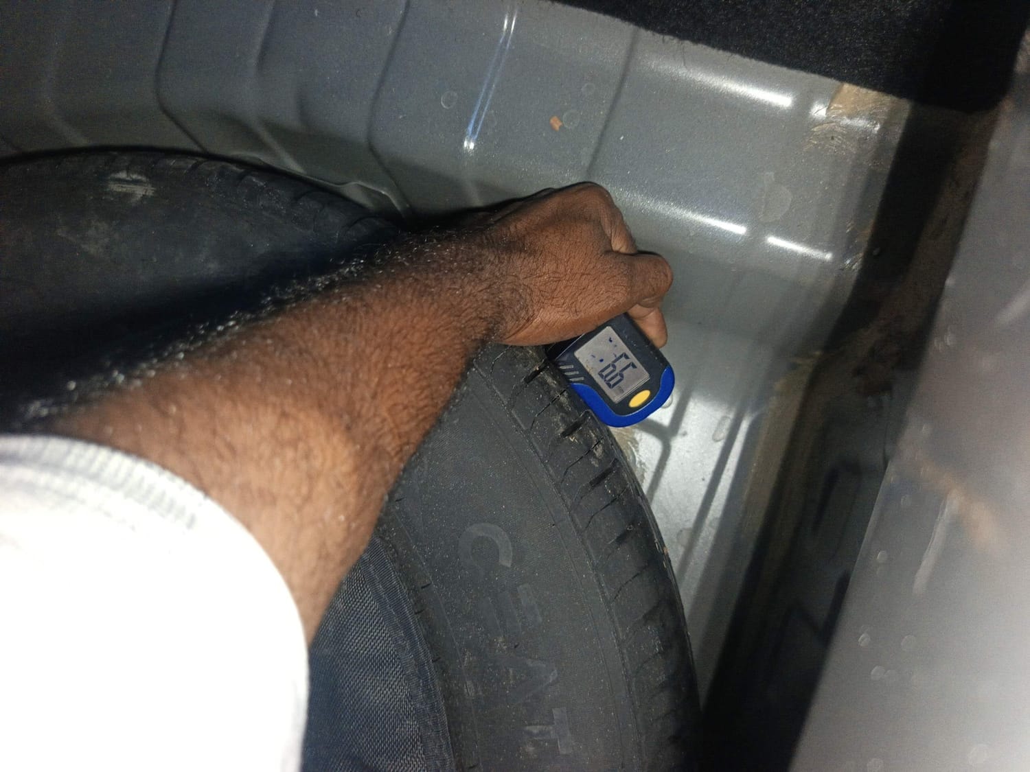 Punch image 40 Punch image 40