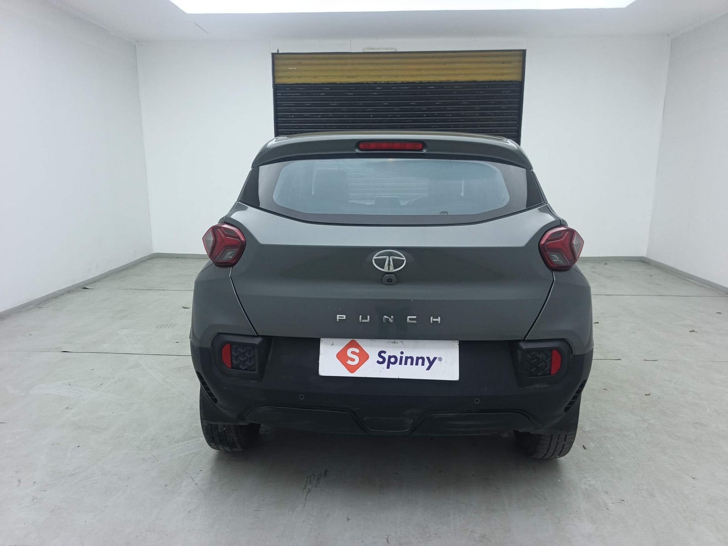 Punch image 4 Punch image 4