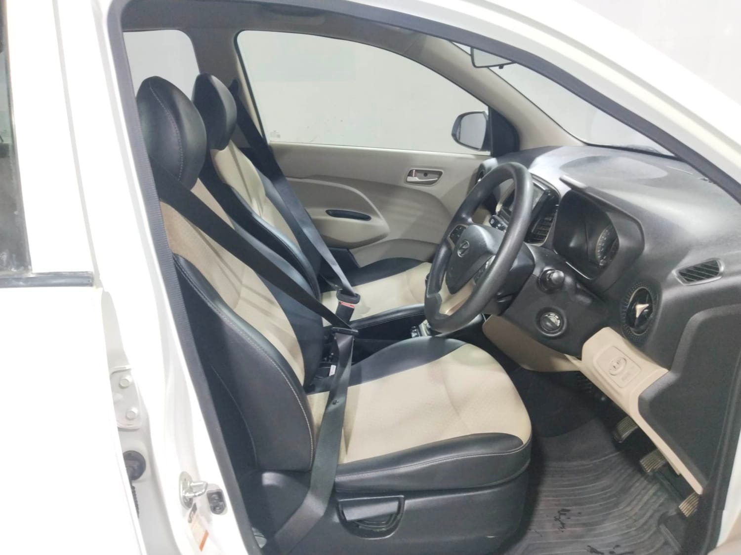 Santro image 17 Santro image 17