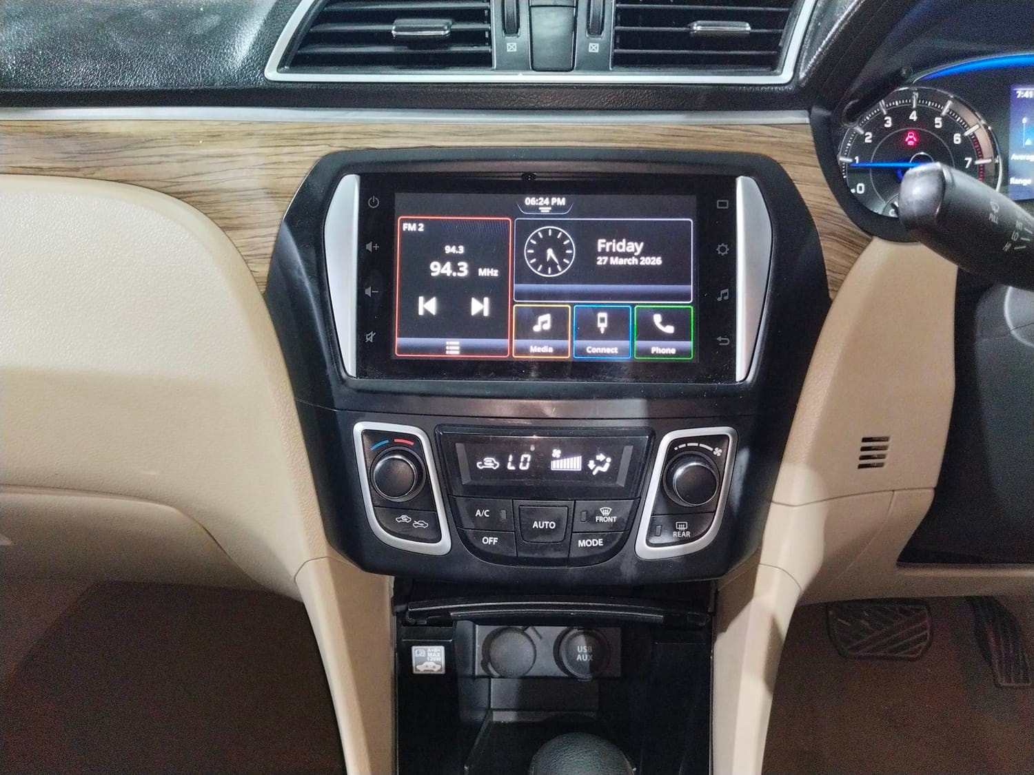 Ciaz image 13 Ciaz image 13