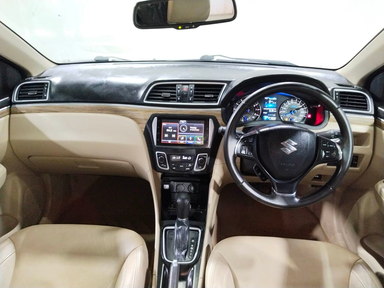 Ciaz image 12 Ciaz image 12