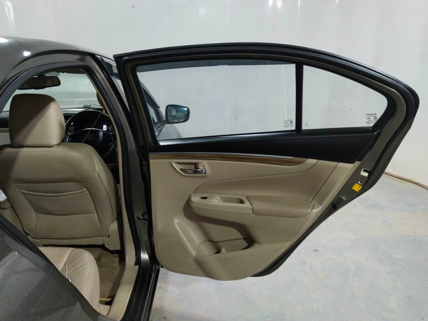 Ciaz image 20 Ciaz image 20