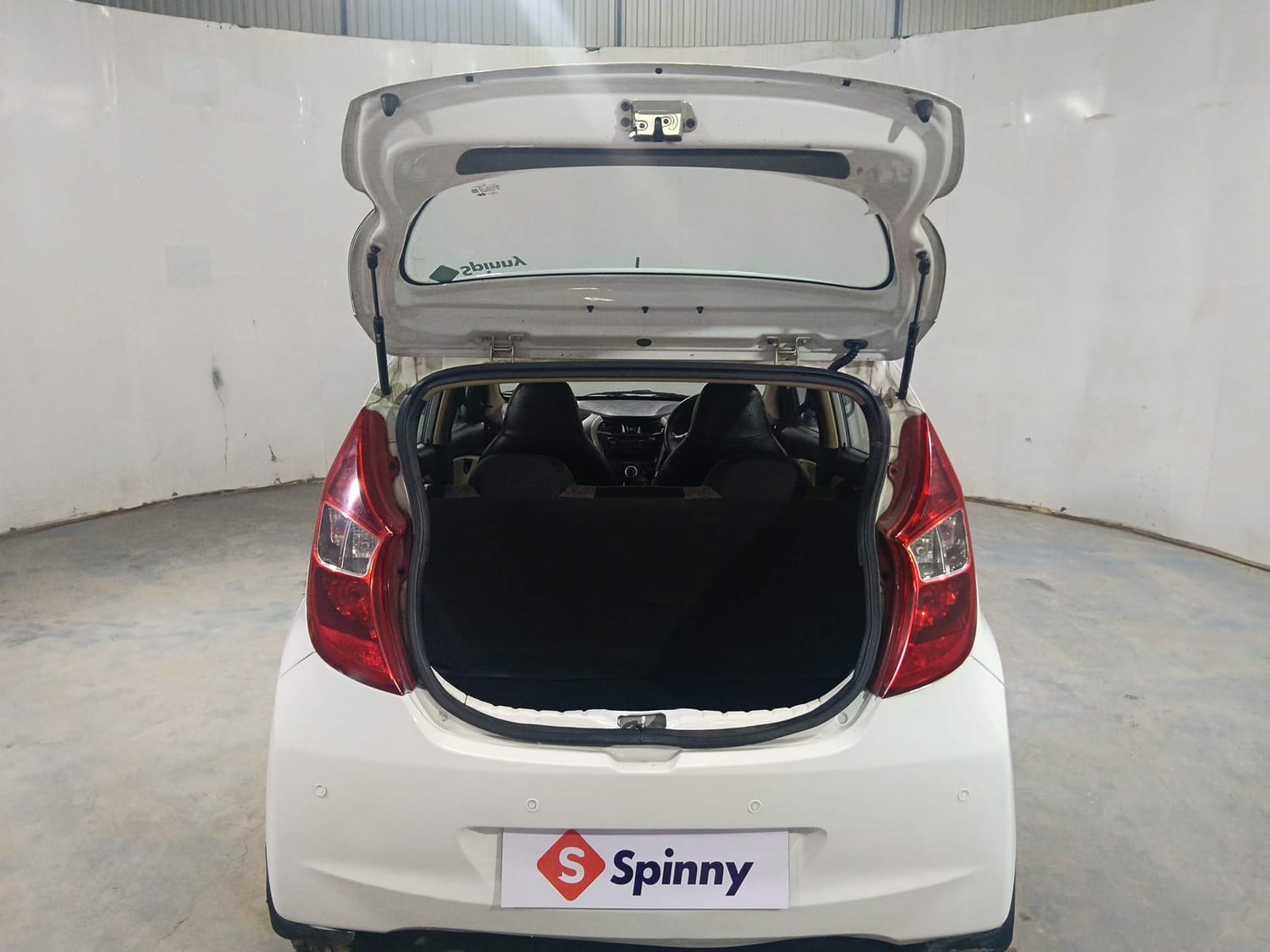 EON image 24 EON image 24