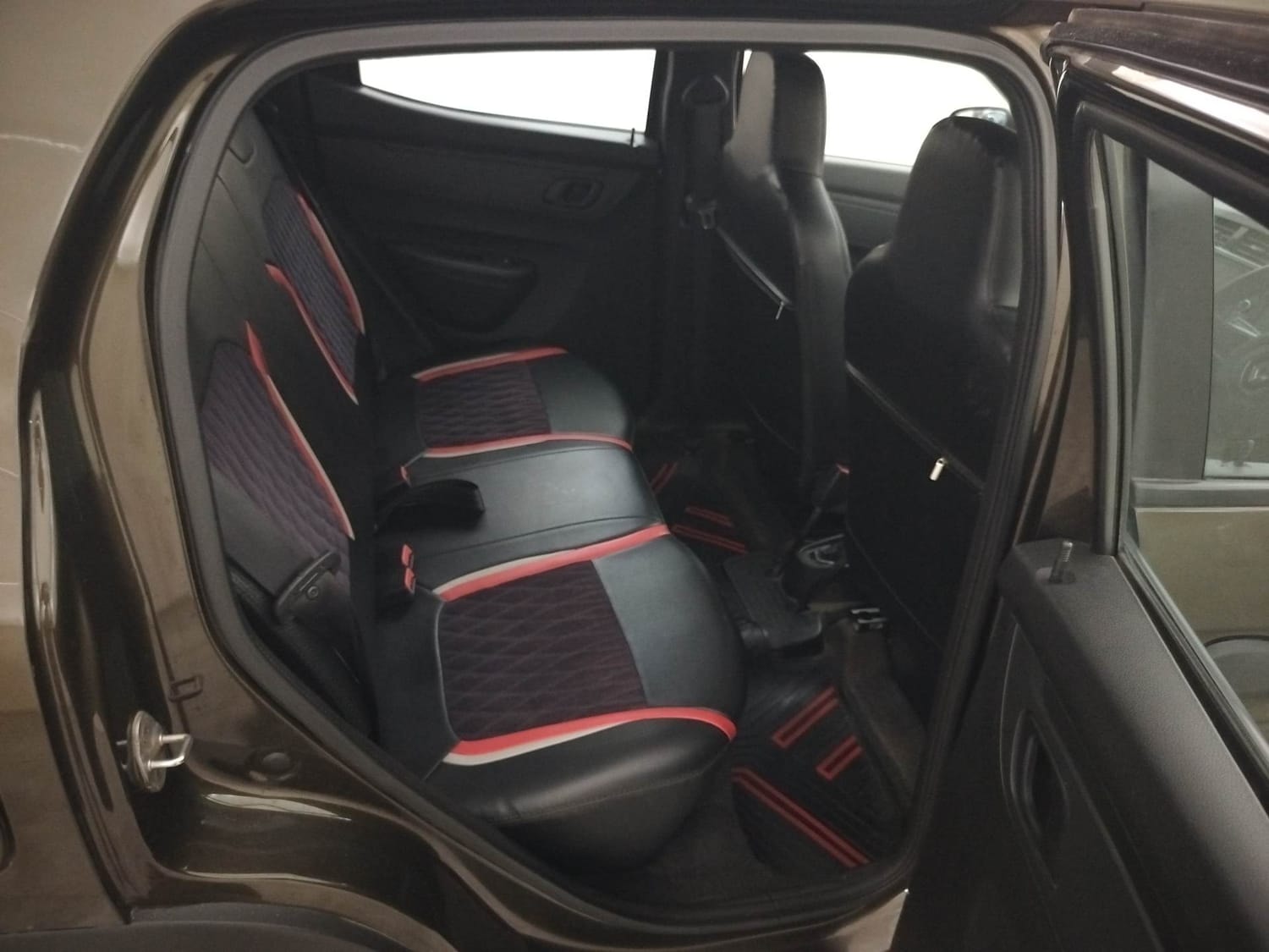 Kwid image 18 Kwid image 18