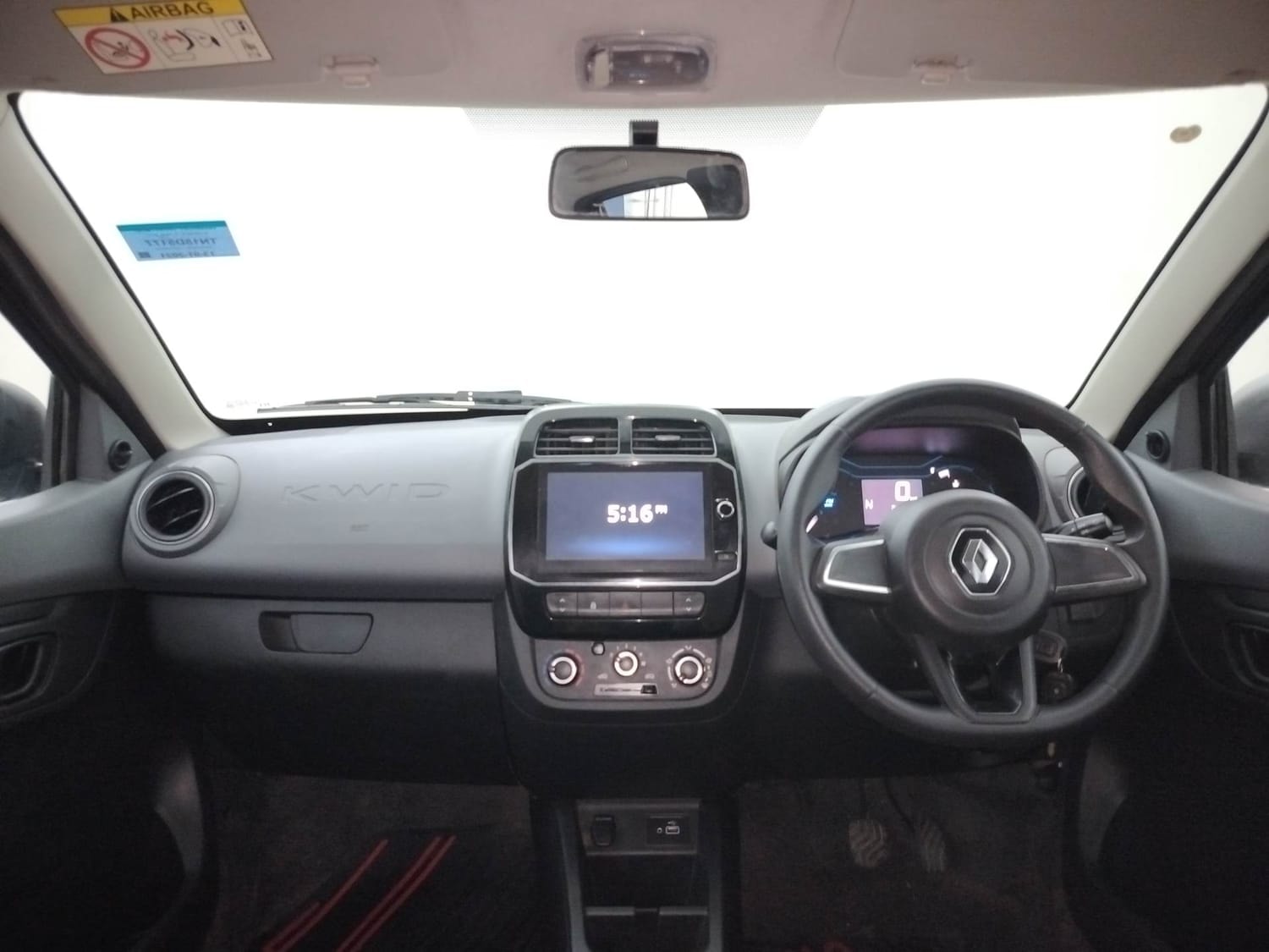 Kwid image 12 Kwid image 12