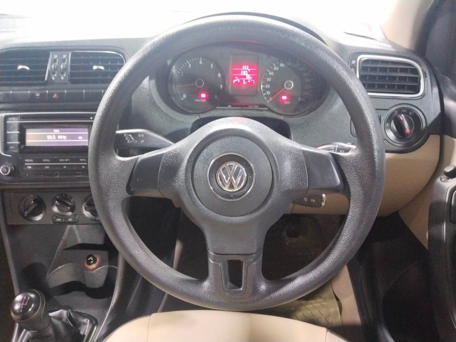 Polo image 14 Polo image 14