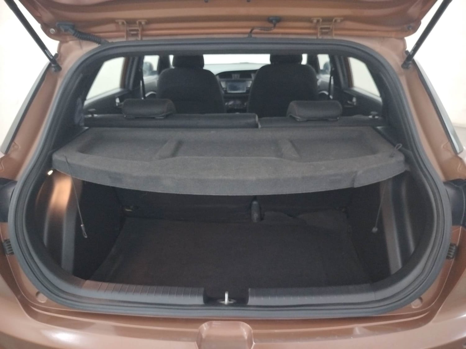 i20 Active image 25 i20 Active image 25