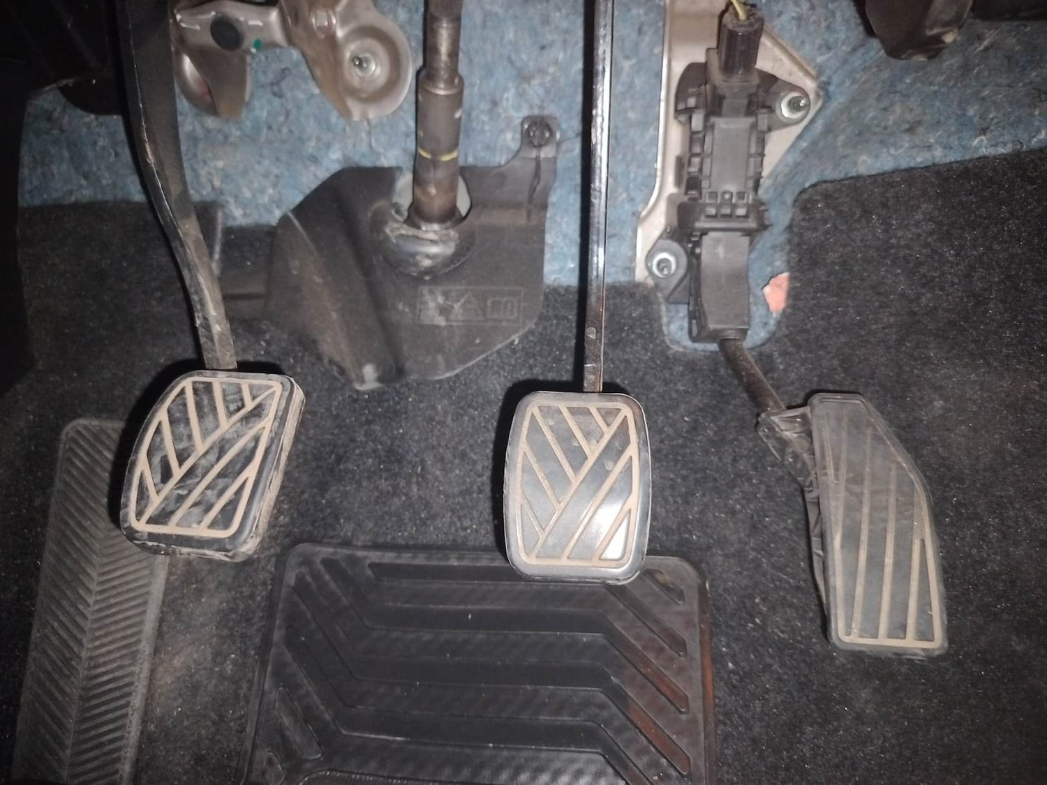 XL6 image 26 XL6 image 26