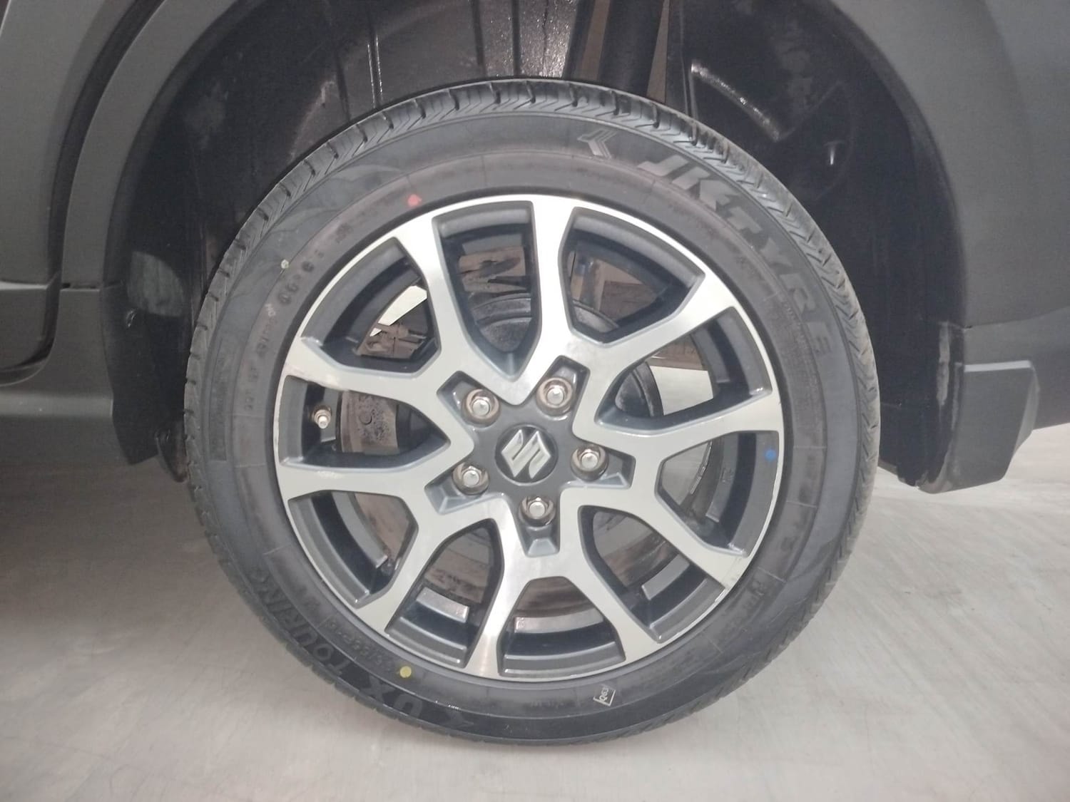 XL6 image 35 XL6 image 35