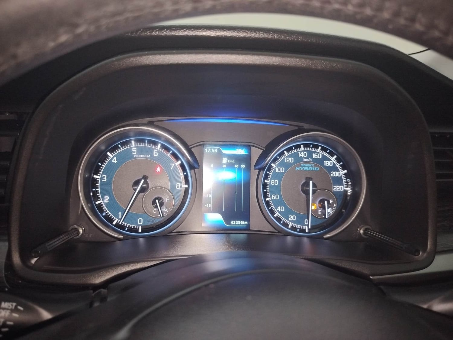 XL6 image 15 XL6 image 15