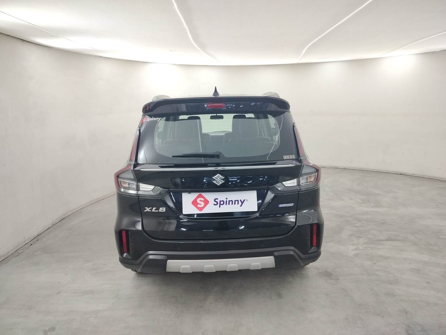 XL6 image 4 XL6 image 4