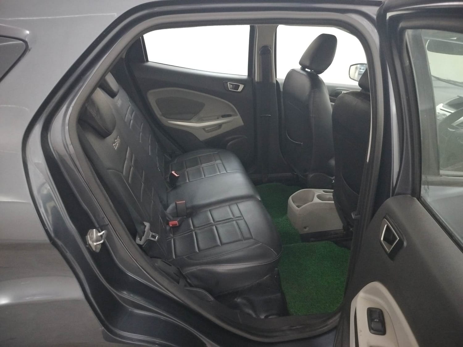 EcoSport image 18 EcoSport image 18