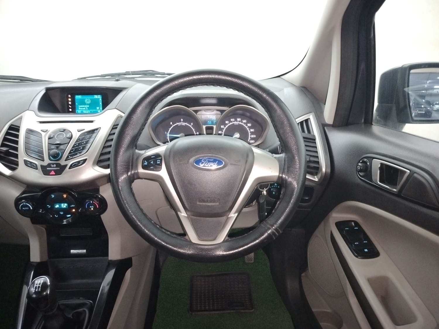 EcoSport image 14 EcoSport image 14