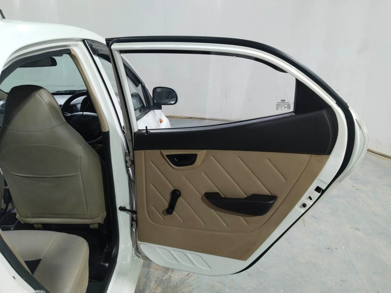 EON image 20 EON image 20