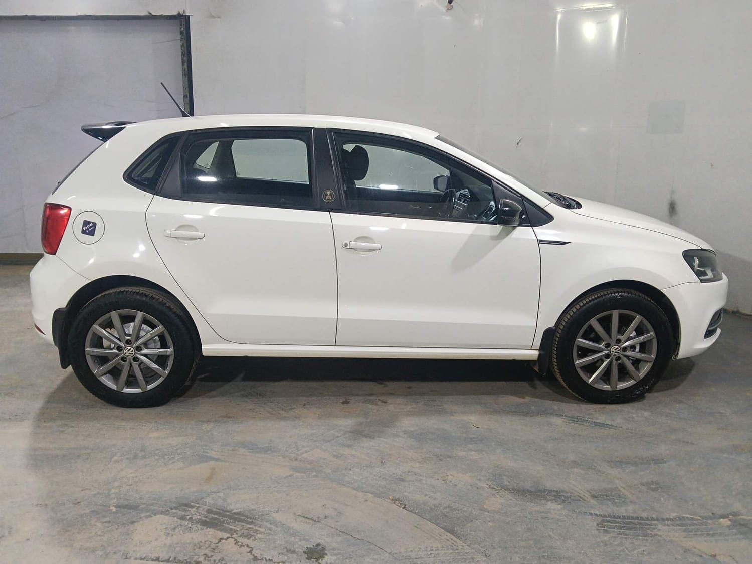 Polo image 6 Polo image 6