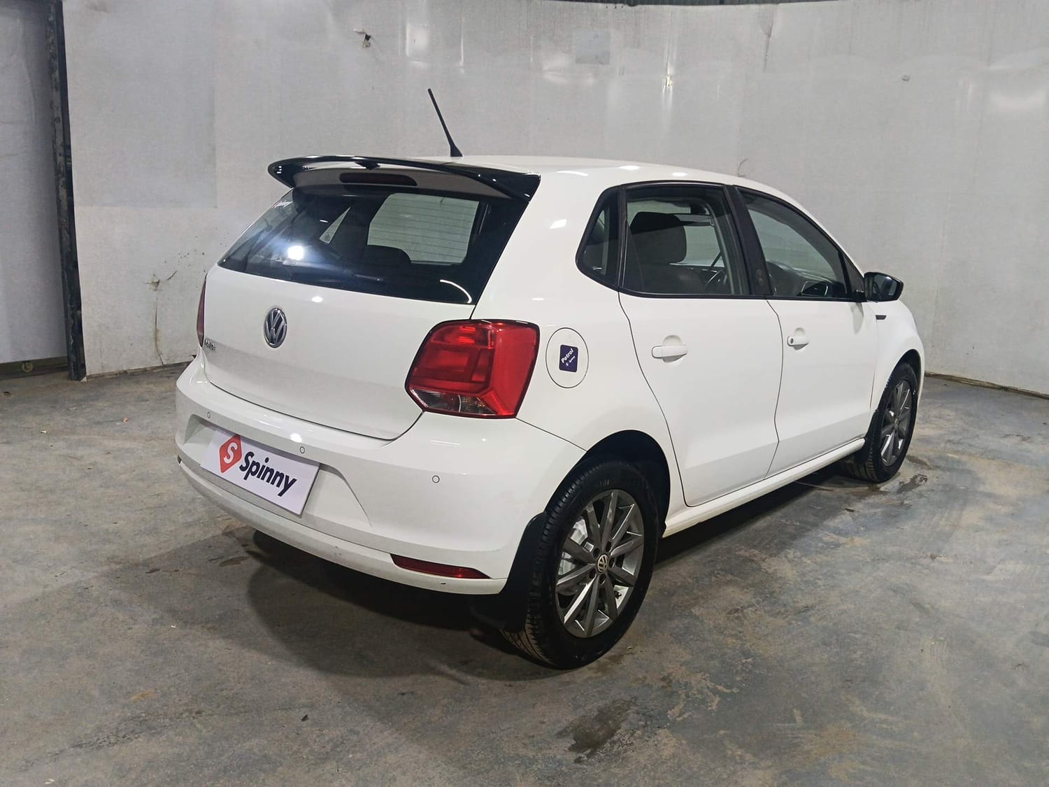 Polo image 5 Polo image 5