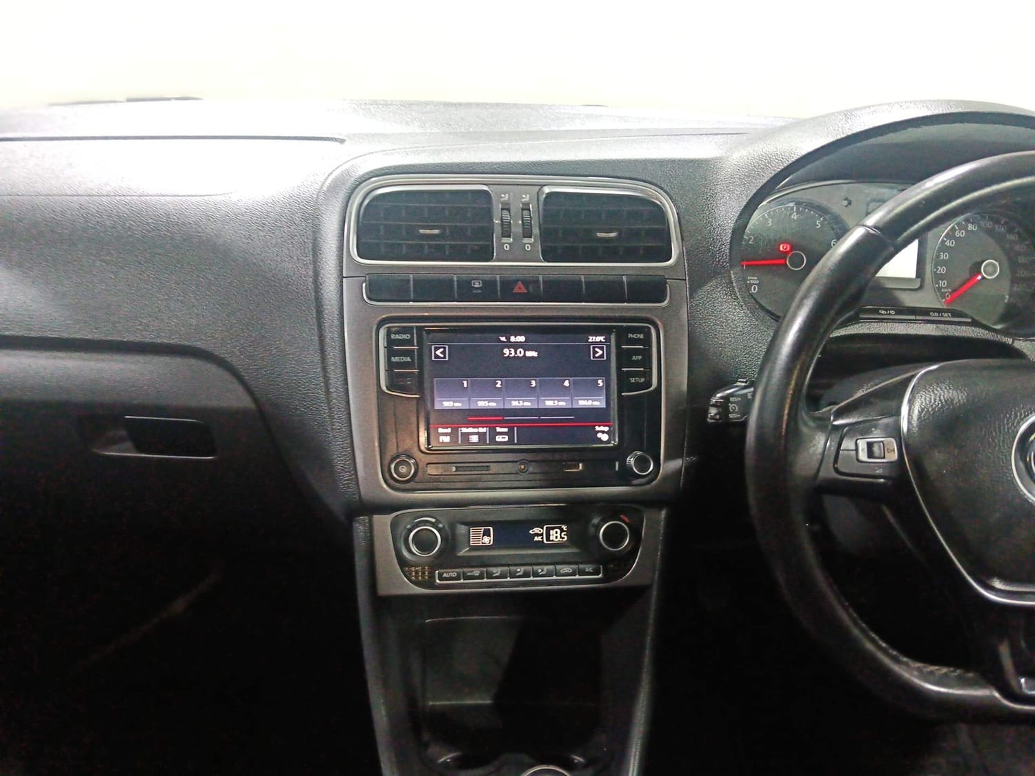 Polo image 13 Polo image 13