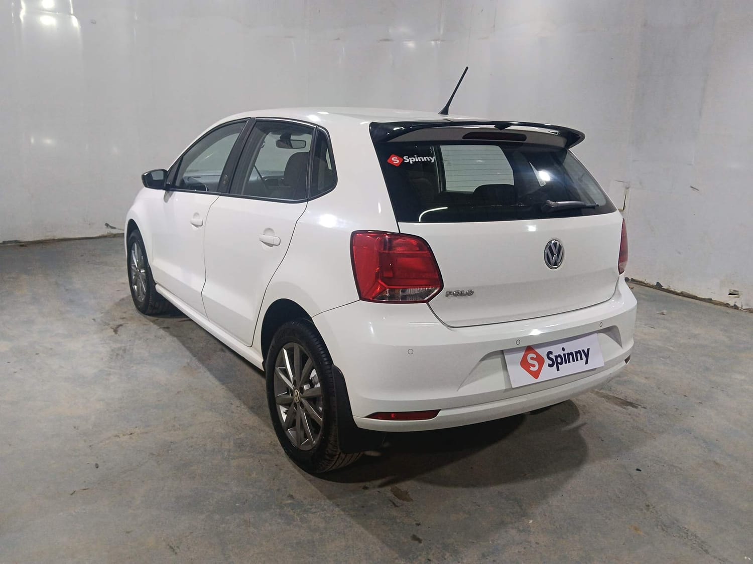 Polo image 3 Polo image 3