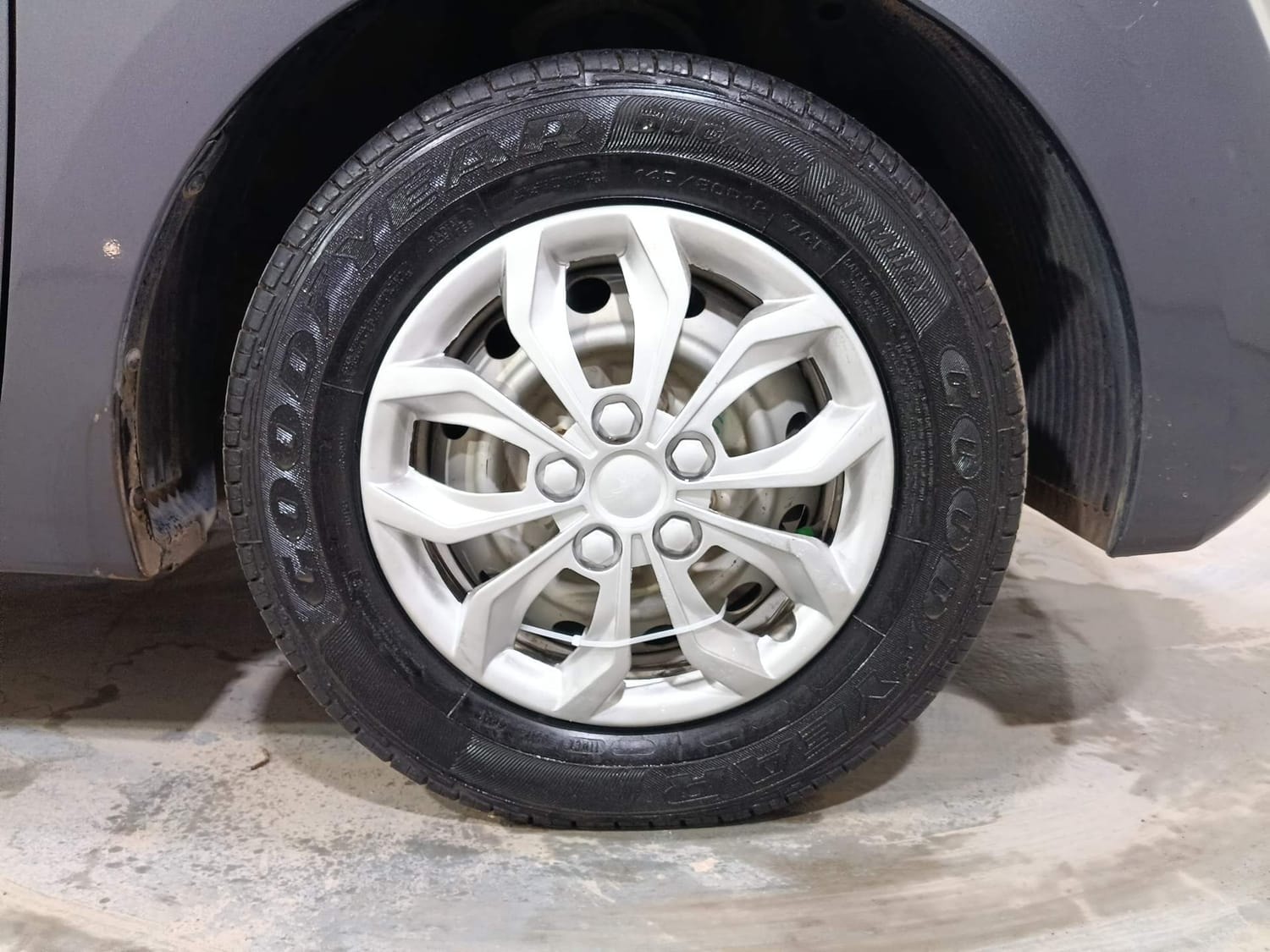 EON image 32 EON image 32