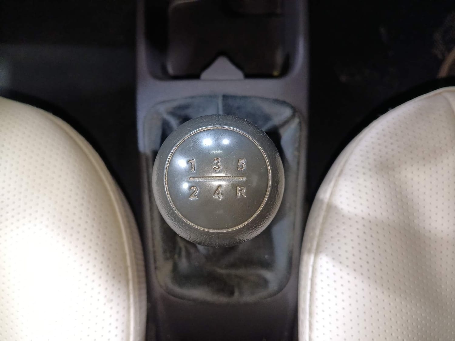 EON image 16 EON image 16