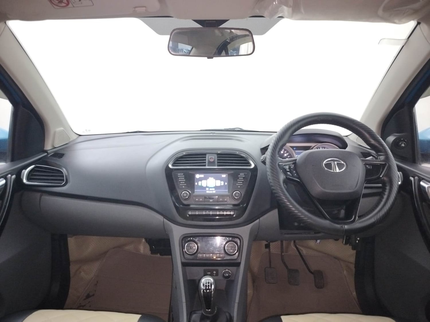 Tigor image 12 Tigor image 12