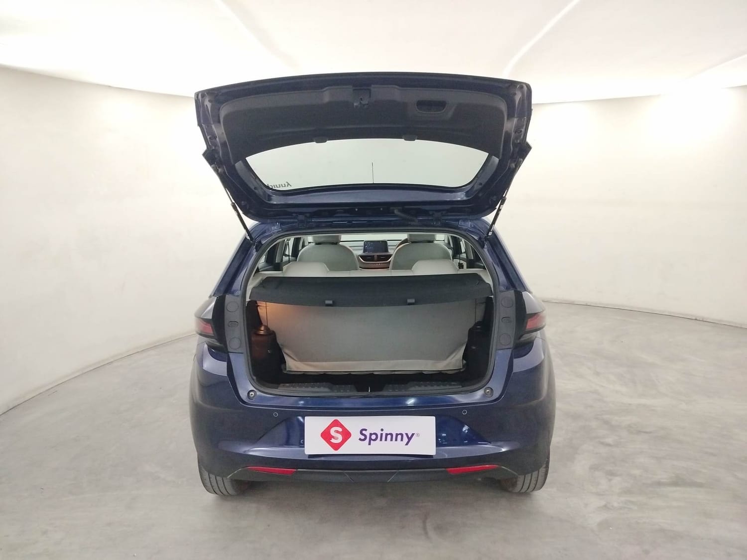 Altroz image 24 Altroz image 24